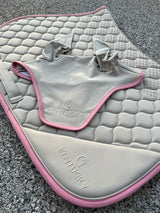 Completo sottosella e cuffia con grip beige e bordo rosa Kentucky