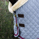 Coperta da box celeste con corda intrecciata rossa Kentucky 160g e fodera in pelle
